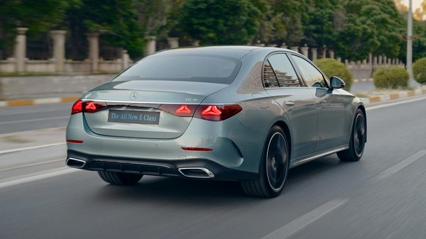 Köstlicher Niçoise-Salat: Fein gegrillter Thunfisch und knackige grüne Bohnen in perfektem Einklang!